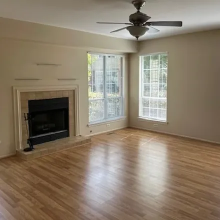 Rent this 3 bed apartment on Thistle Court in Schaumburg, IL 60194