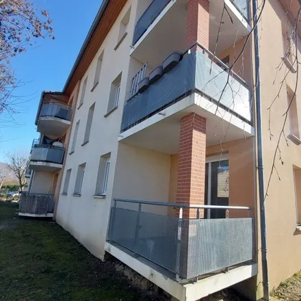 Rent this 3 bed apartment on 320 Route Imperiale in 34670 Baillargues, France