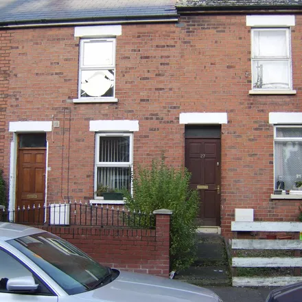 Image 1 - Olympia Drive, Belfast, BT12 6NH, United Kingdom - Apartment for rent