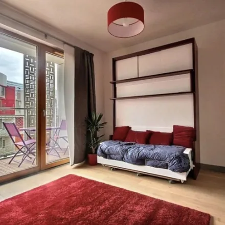 Rent this studio apartment on 2 z Rue René Blum in 75017 Paris, France
