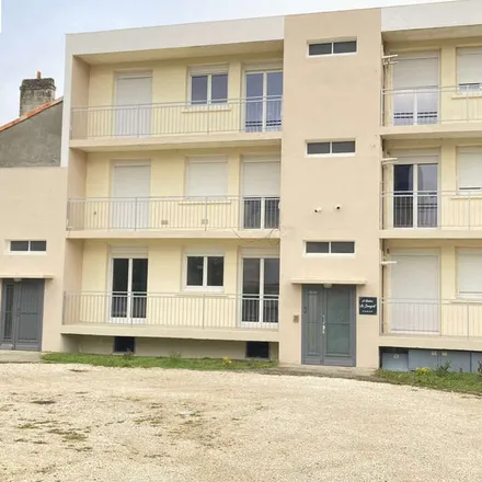 Image 5 - 10 Impasse des Violettes, 16160 Gond-Pontouvre, France - Apartment for rent