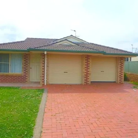 Rent this 1 bed apartment on 7 Grills Place in West Armidale NSW 2350, Australia