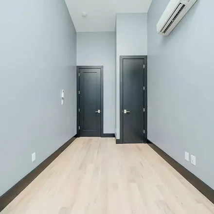 Rent this 3 bed apartment on 148 Meserole Avenue in New York, NY 11222