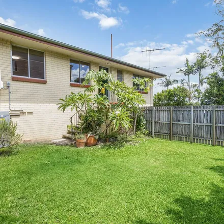 Rent this 1 bed apartment on 56 Sackville Street in Greenslopes QLD 4120, Australia