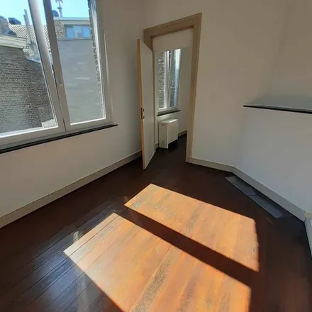 Rent this 1 bed apartment on Rue de la Commune 20 in 4020 Grivegnée, Belgium