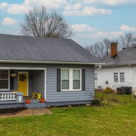 Buy this 4 bed house on 118 Gray Street in Versailles, KY 40383