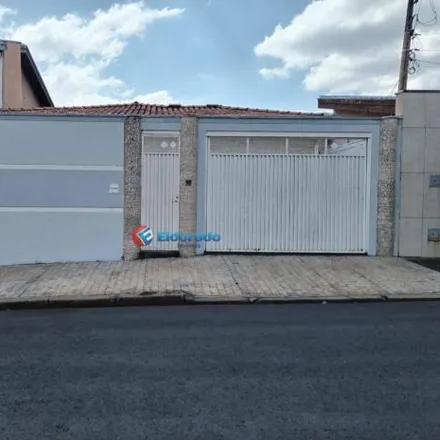 Buy this studio house on Rua Maria Elisabete Menuzo in Loteamento Parque Virgilio Viel, Sumaré - SP