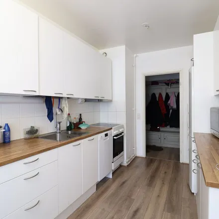 Rent this 2 bed apartment on Ulappasaarentie 8 in 00980 Helsinki, Finland