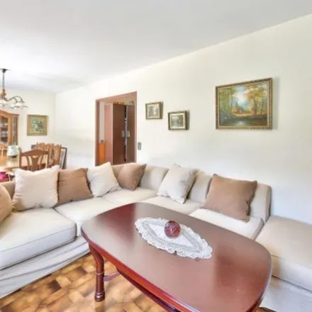 Rent this 6 bed apartment on 12 Rue de Pontoise in 78100 Saint-Germain-en-Laye, France