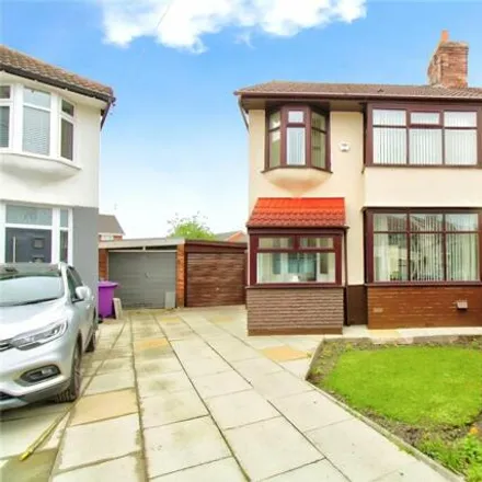 Buy this 3 bed duplex on Birchdale Road in Liverpool, L9 2BG