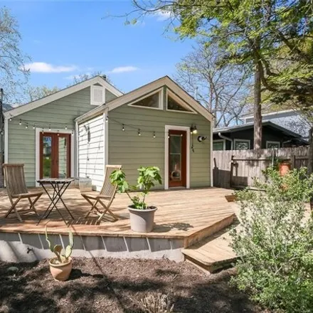Image 2 - 4205 Ramsey Avenue, Austin, TX 78756, USA - House for sale