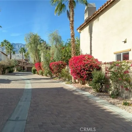 Image 4 - 1701 Pintura Circle, Palm Springs, CA 92264, USA - House for sale