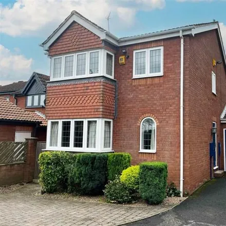 Buy this 4 bed house on Meadow Rise in Chesterfield, S42 7PX