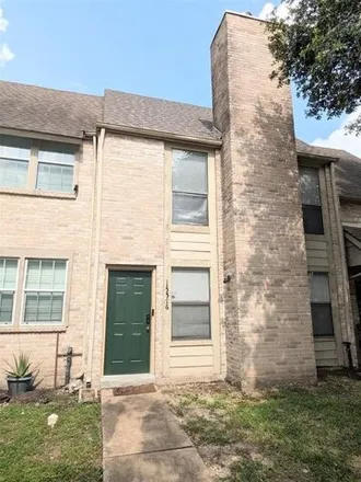 Rent this 3 bed house on 15522 Weldon Drive in Aldine North, TX 77032