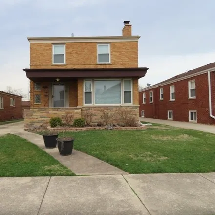 Buy this 3 bed house on 94th Street in Evergreen Park, IL 60805