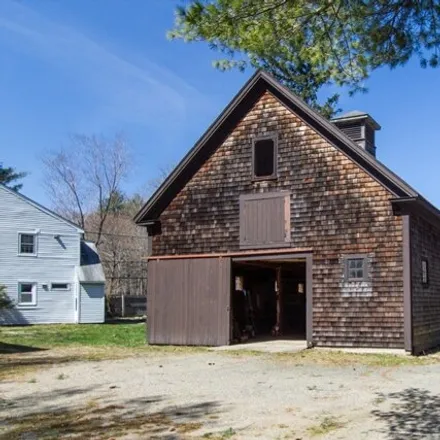 Image 3 - 21 Gardner St, Hamilton, Massachusetts, 01982 - House for sale