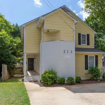 Rent this 3 bed townhouse on 257 North Boylan Avenue in Raleigh, NC 27603