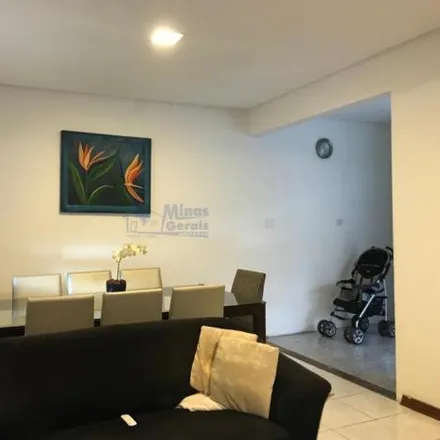 Buy this 4 bed house on Rua Ignácio Trunkel in Quinta das Flores, São José dos Campos - SP