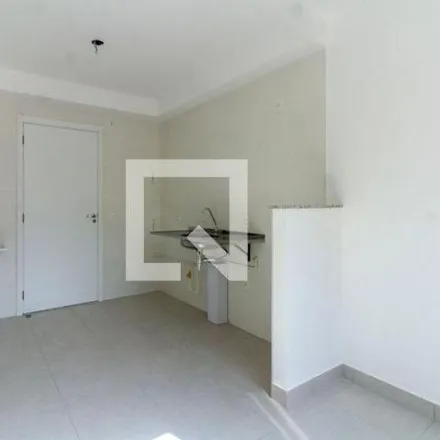 Rent this 2 bed apartment on Rua Osório Franco Vilhena in Vila Nova Curuça, São Paulo - SP