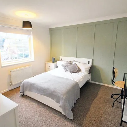 Image 4 - 43 Toftes Place, Norwich, NR5 9DA, United Kingdom - Apartment for rent
