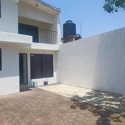 Rent this 4 bed house on Calle Bekal 254 in Colonia Cultura Maya, 14240 Mexico City
