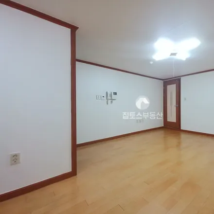 Image 5 - 서울특별시 서초구 반포동 718-1 - Apartment for rent