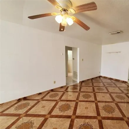 Image 2 - 15051 Woodforest Boulevard, Channelview, TX 77530, USA - House for rent