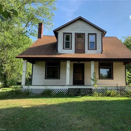 Buy this 4 bed house on 199 West Jefferson Street in Jefferson, Ashtabula County