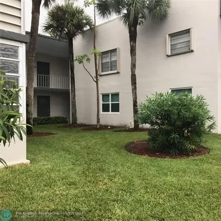 Buy this 1 bed condo on Normandy Lane in Kings Point, Palm Beach County