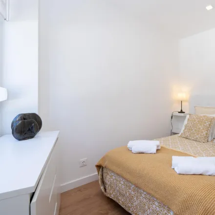 Rent this studio apartment on San Martino in Praça dos Poveiros, 4000-393 Porto