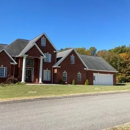Buy this 4 bed house on 105 Remington Drive in Raccoon Valley, Maynardville