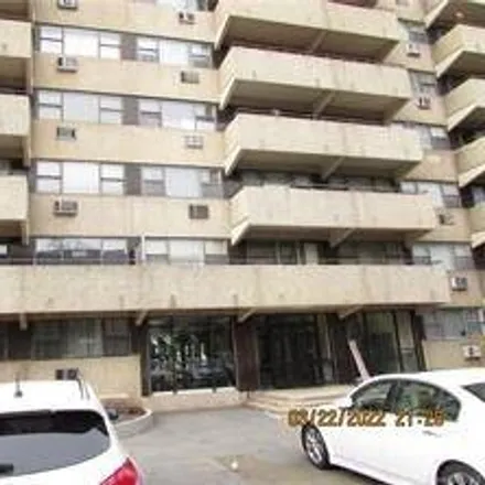 Buy this 1 bed condo on 1519 Central Park Avenue in Mohegan Heights, City of Yonkers