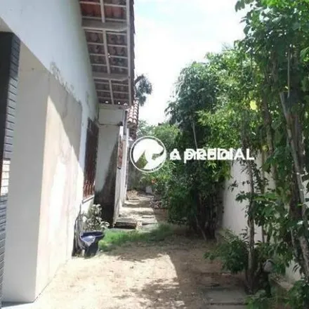 Rent this 3 bed house on Rua Fausto Cabral 1243 in Vicente Pinzón, Fortaleza - CE
