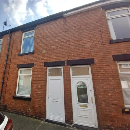 Rent this 2 bed townhouse on Hurworth Street in Bishop Auckland, DL14 6HQ
