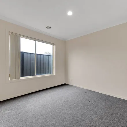 Image 2 - Banjo Paterson Circle, Point Cook VIC 3030, Australia - Apartment for rent