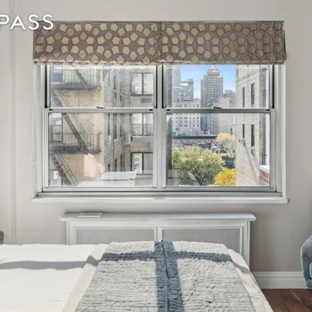 Image 7 - 132 East 22nd Street, New York, NY 10010, USA - Condo for sale