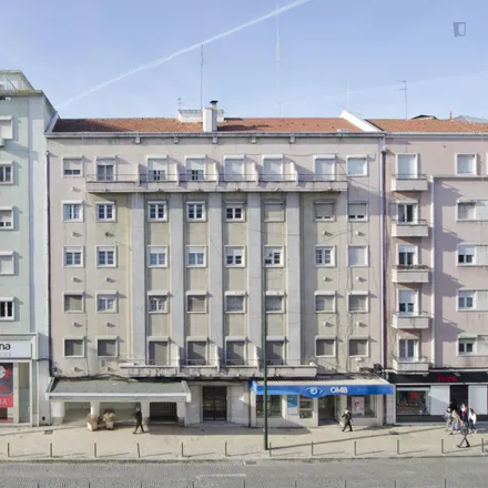Image 8 - Farmácia Lusitana, Avenida de Roma 18-A, 1000-264 Lisbon, Portugal - Room for rent