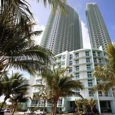 Image 1 - 1900 North Bayshore Drive, Miami, FL 33132, USA - Condo for rent