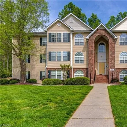 Buy this 2 bed condo on Ardmore Road in Hootstown, Winston-Salem