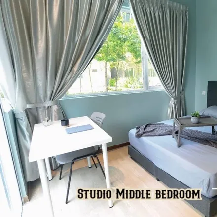 Rent this studio apartment on Giant Hypermarket in Jalan PJU 5/1, Kota Damansara