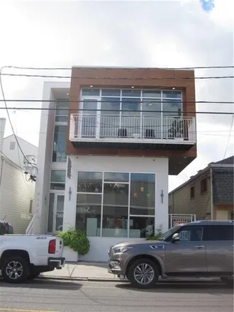 Rent this 2 bed house on 4132 Magazine Street in New Orleans, LA 70115