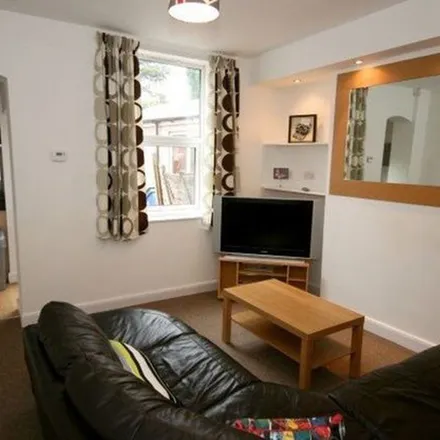 Image 5 - Harborne Park Road, Metchley, B17 0BX, United Kingdom - Apartment for rent