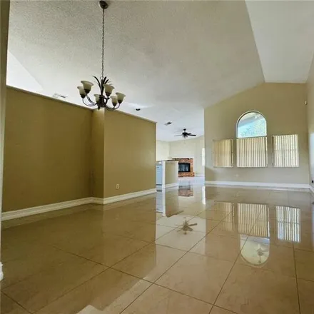 Image 2 - 12228 Holly Jane Court, Southchase, Orange County, FL 32824, USA - House for rent