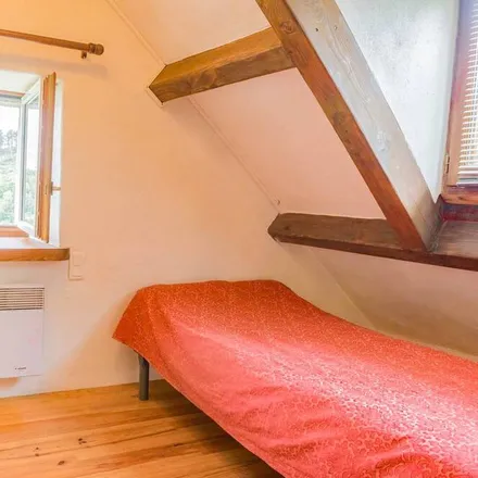 Rent this 2 bed house on 48220 Pont de Montvert - Sud Mont Lozère