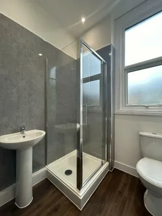 Image 7 - 65 Windsor Road, London, E7 0QY, United Kingdom - Apartment for rent