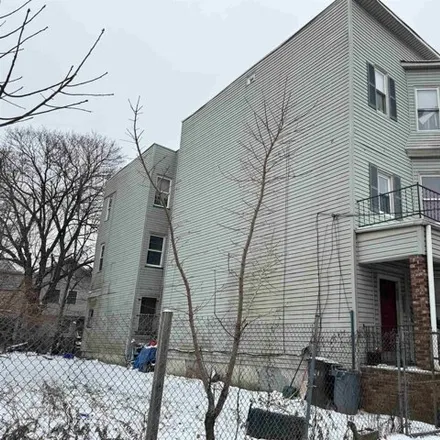 Buy this 9 bed house on 260 South 6th Street in Newark, NJ 07103