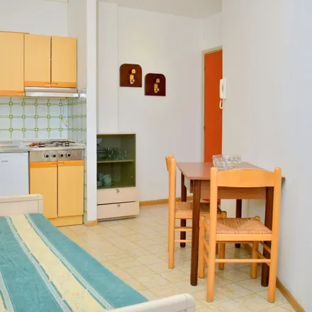 Image 4 - Condominio Moschettieri Athos Porthos, Via Livenza, 30028 Bibione Lido del Sole VE, Italy - Apartment for rent