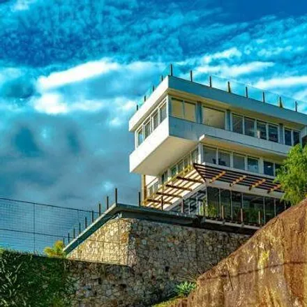 Buy this 7 bed house on Rua Deputado Walter Gomes in Santo Antônio de Lisboa, Florianópolis - SC