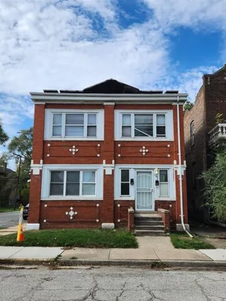 Buy this 6 bed house on Church of God in Christ in West 15th Avenue, Gary