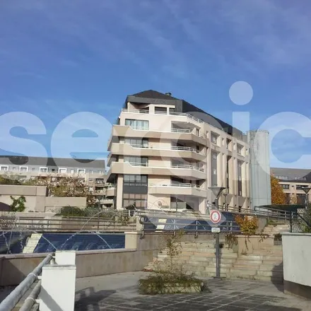 Rent this 1 bed apartment on 36 Rue Jeanne d'Arc in 45000 Orléans, France
